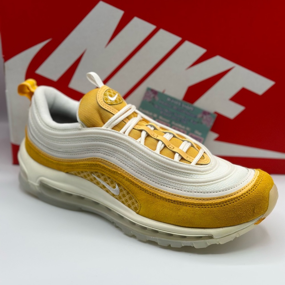 NIKE AIR MAX 97 PREMIUM‎ GOLD FOAM SNEAKER [DQ9011-100]